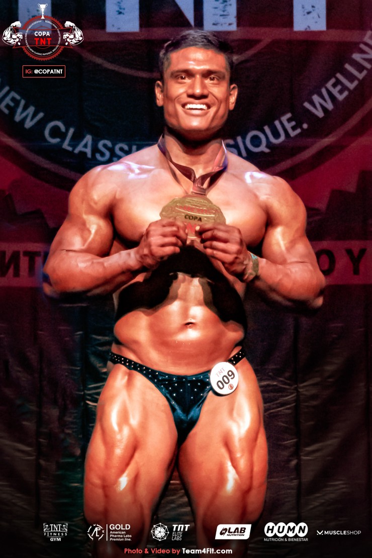 DSC_1646_CUP_CTNT_2000